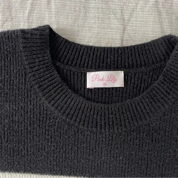 Colorblock Sweater - Picture 4 of 6